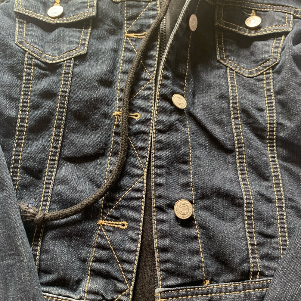 Womans jean jacket with cotton hoodie attached - Picture 4 of 8